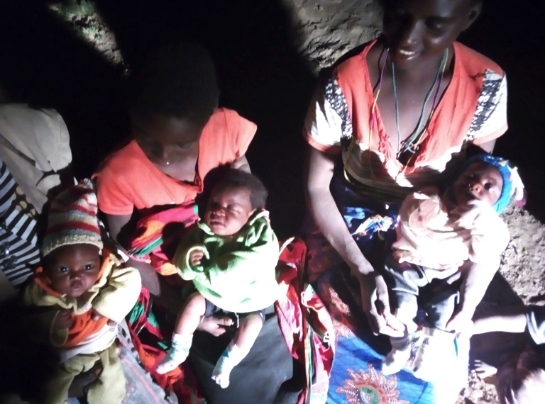 Mother-and-elder-child-with-babies Mother-and-elder-child-with-babies